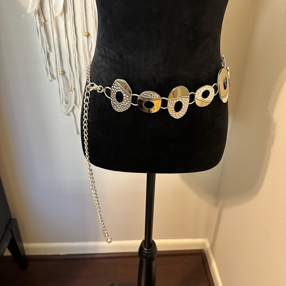 Mod Silver Chain Link Belt - Picture 6 of 16